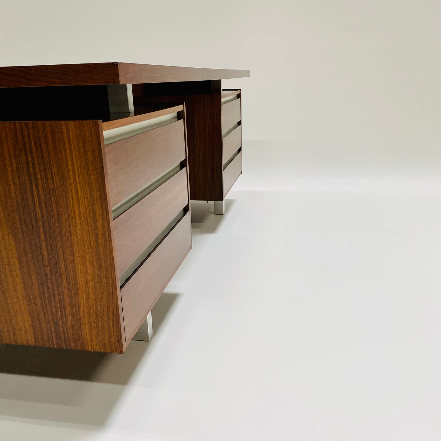 Rosewood Executive Desk von Kho Liang Ie für Fristho, Niederlande, 1950