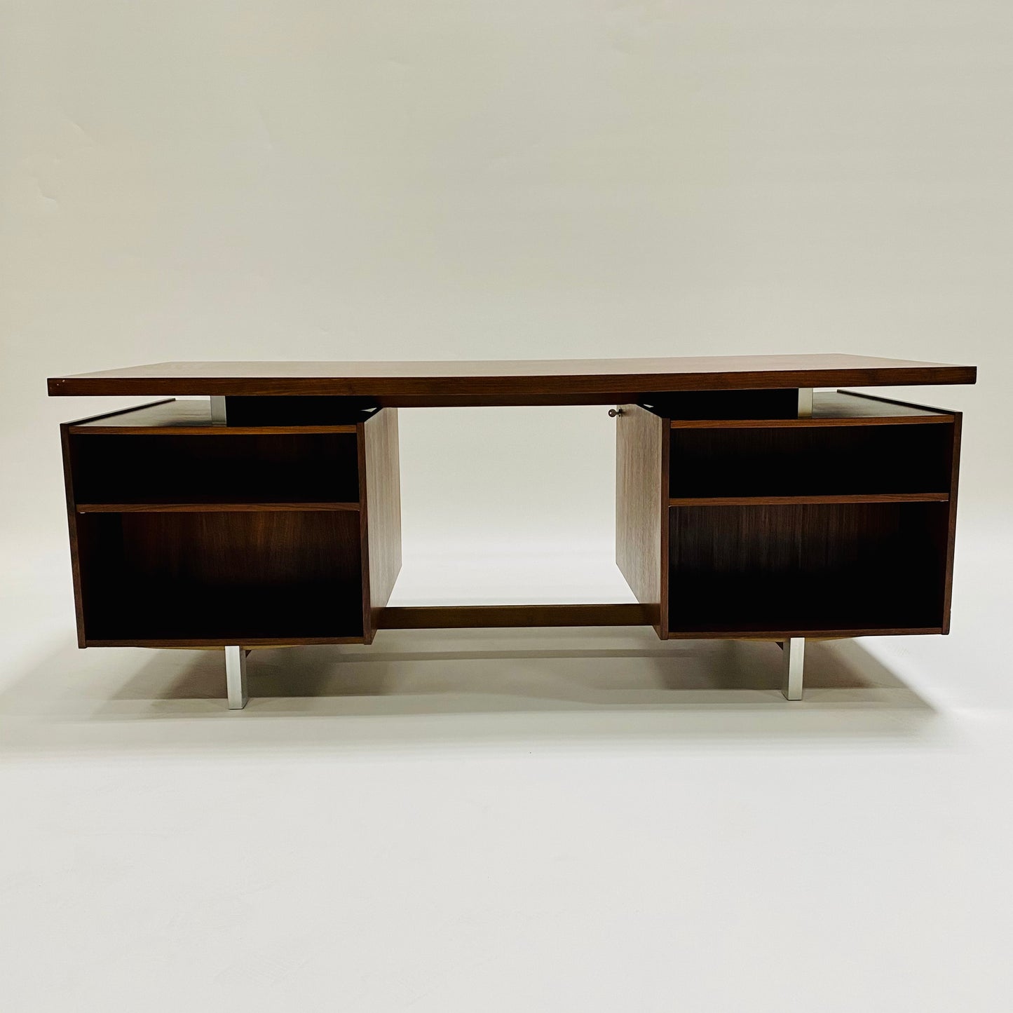 Rosewood Executive Desk von Kho Liang Ie für Fristho, Niederlande, 1950