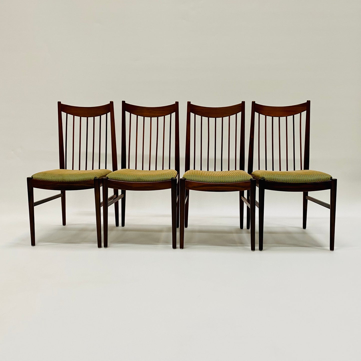 4 x Esszimmerstühle Modell 422 aus Palisanderholz von Arne Vodder für Sibast, Dänemark, 1960er Jahre