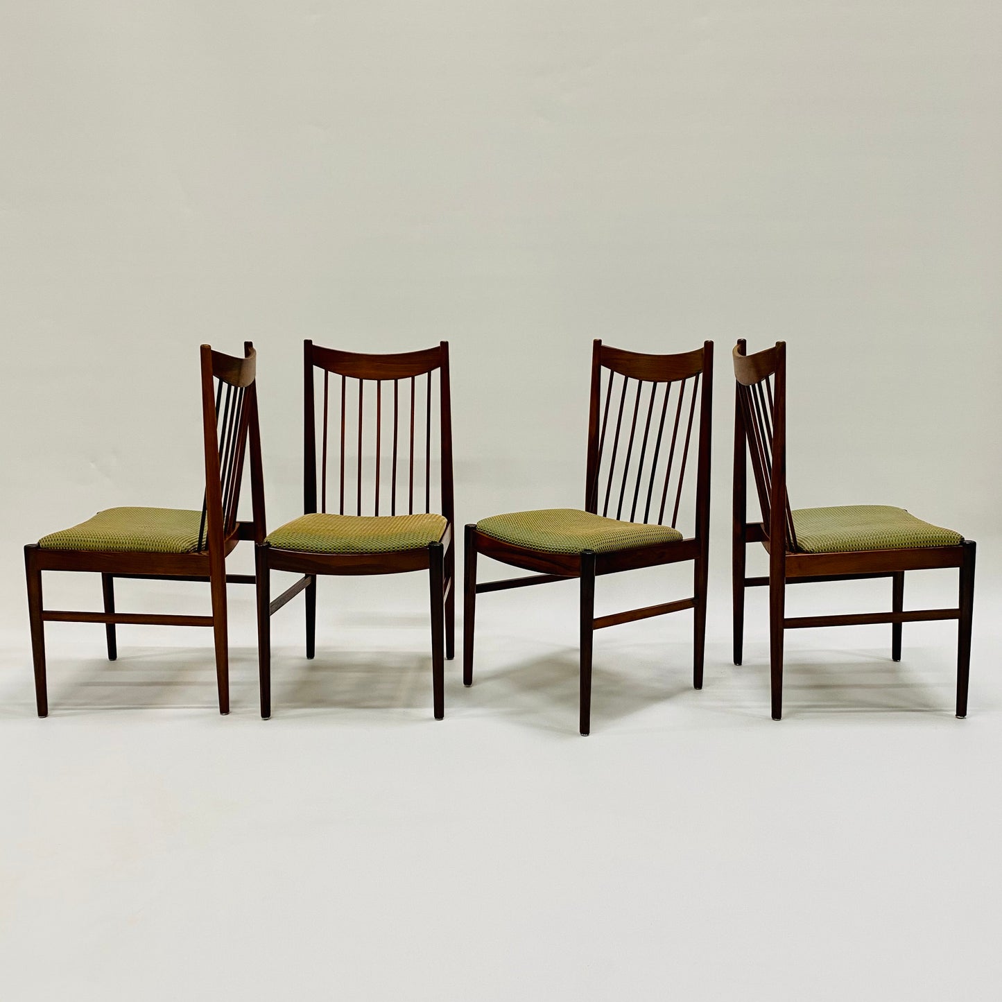 4 x Esszimmerstühle Modell 422 aus Palisanderholz von Arne Vodder für Sibast, Dänemark, 1960er Jahre