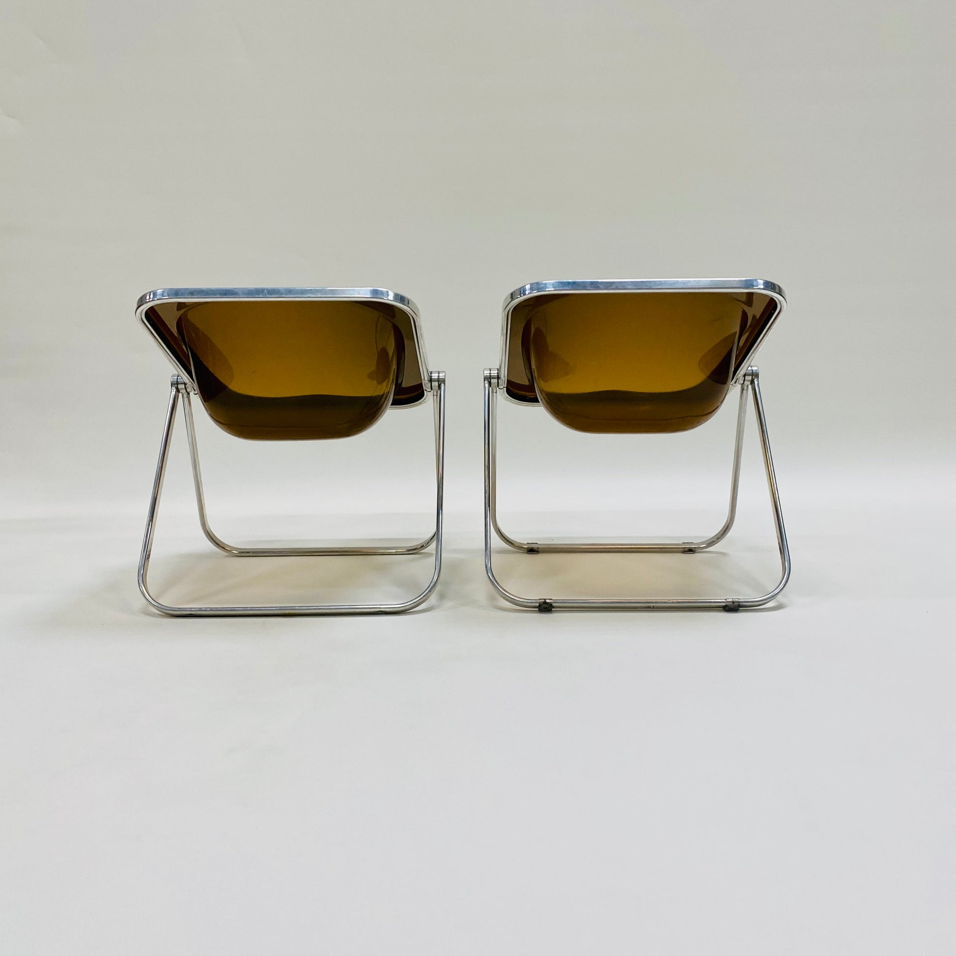 EXTREMELY RARE SET OF PLONA FOLDING CHAIRS BY GIANCARLO PIRETTI FOR CASTELLI, ITALY 1970S www.foundicons.nl