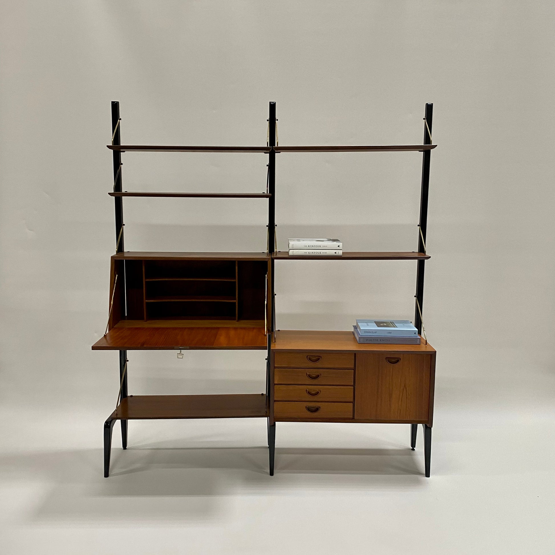 MODULAR WALL UNIT BY LOUIS VAN TEEFFELEN FOR WÉBÉ, NETHERLANDS 1960S