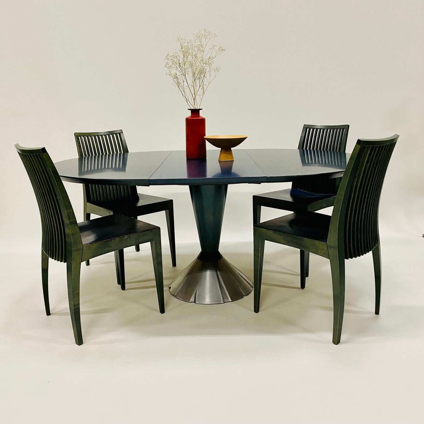 Ausziehbarer Esstisch im italienischen Design mit vier Stühlen von Wolf Schmidt-Bandelow, Italien, 1980