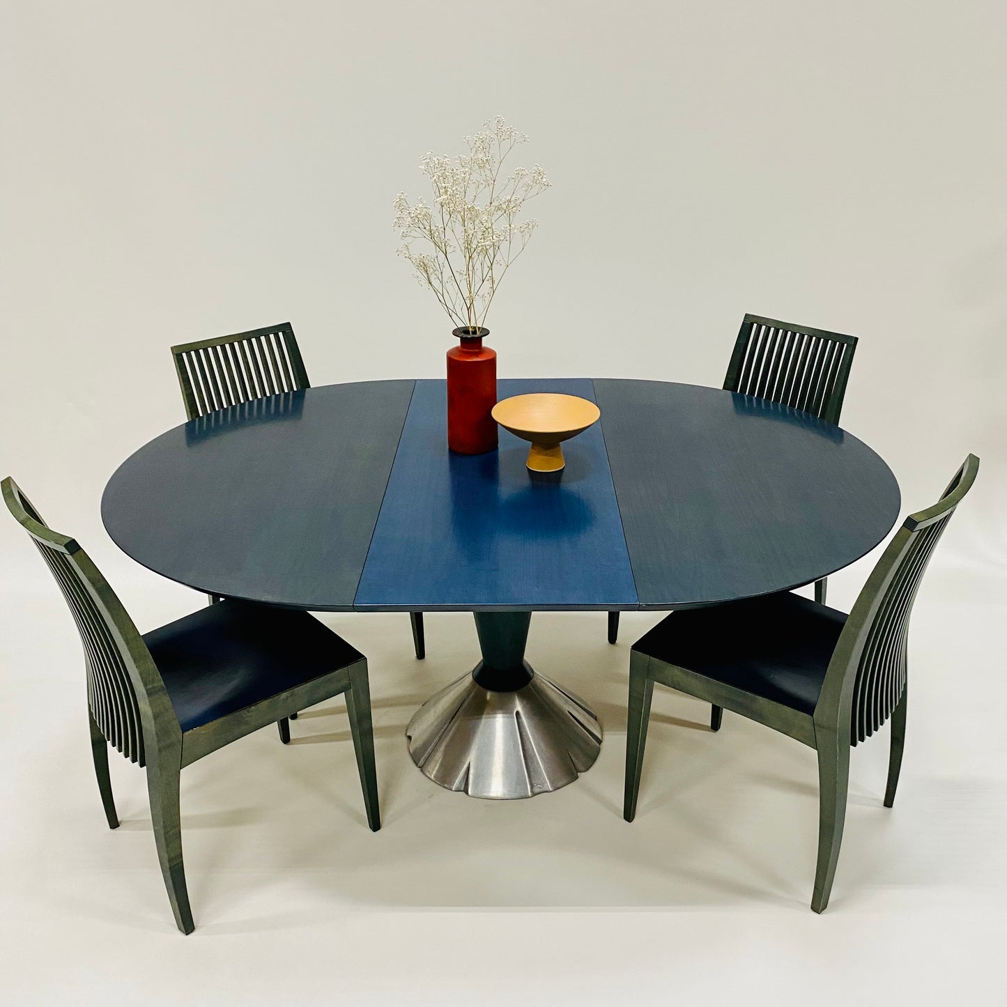 Ausziehbarer Esstisch im italienischen Design mit vier Stühlen von Wolf Schmidt-Bandelow, Italien, 1980