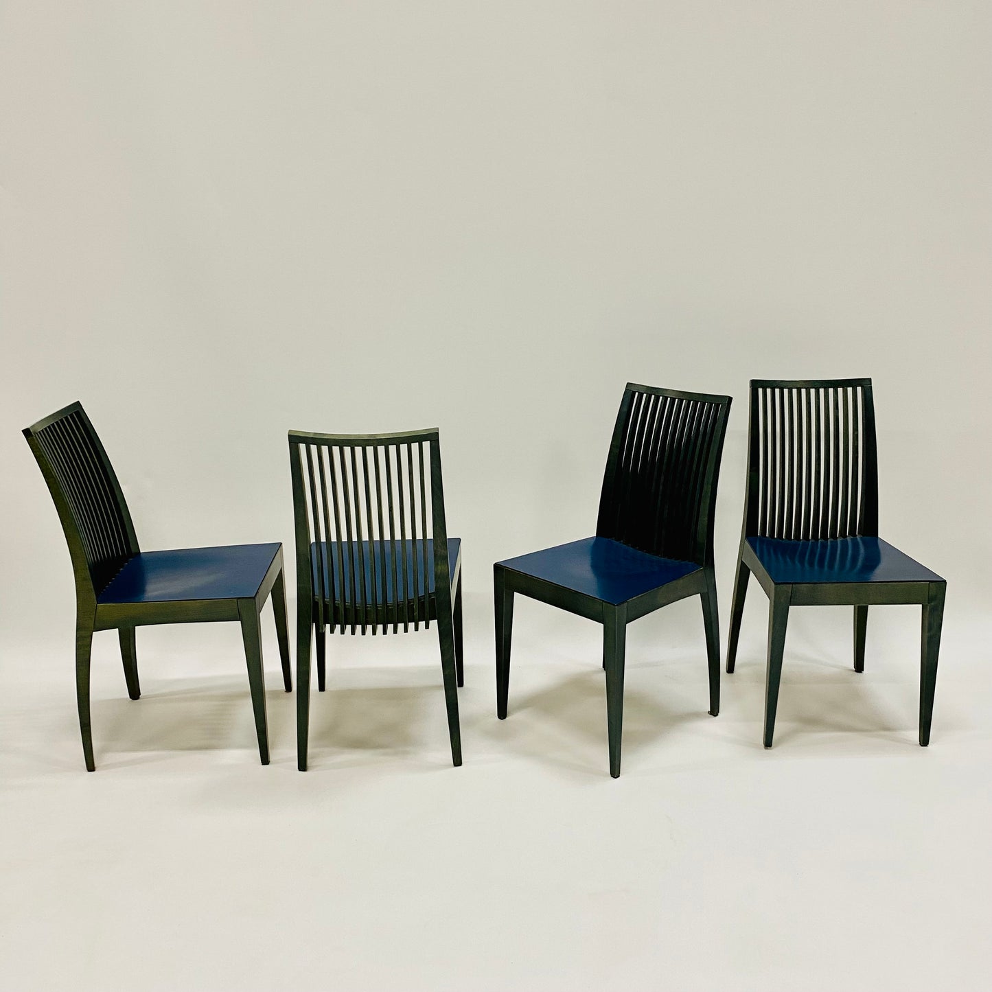 Ausziehbarer Esstisch im italienischen Design mit vier Stühlen von Wolf Schmidt-Bandelow, Italien, 1980