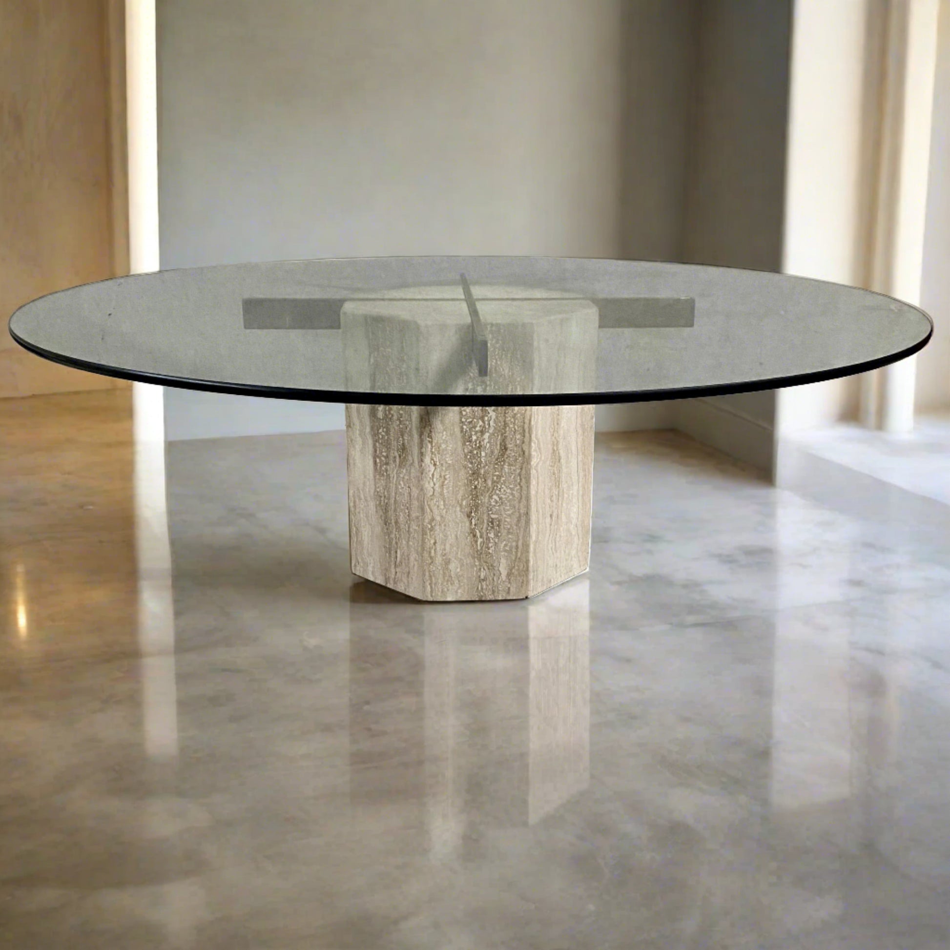ITALIAN DESIGN TRAVERTINE COFFEE TABLE WITH GLASS TOP & BRASS ARTEDI, ITALY 1970S