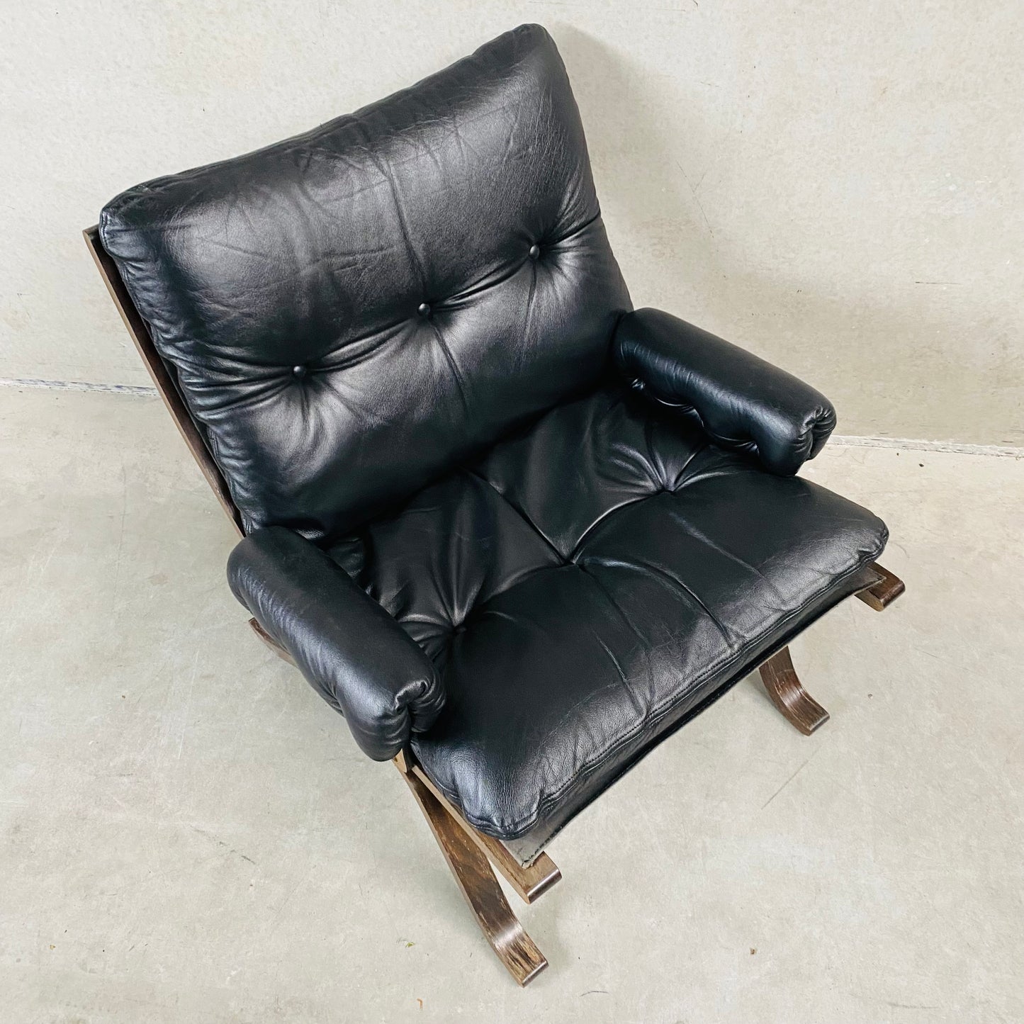 Mid-Century Black Siesta Lounge Chair by Ingmar Relling for Westnofa, Norway 1960