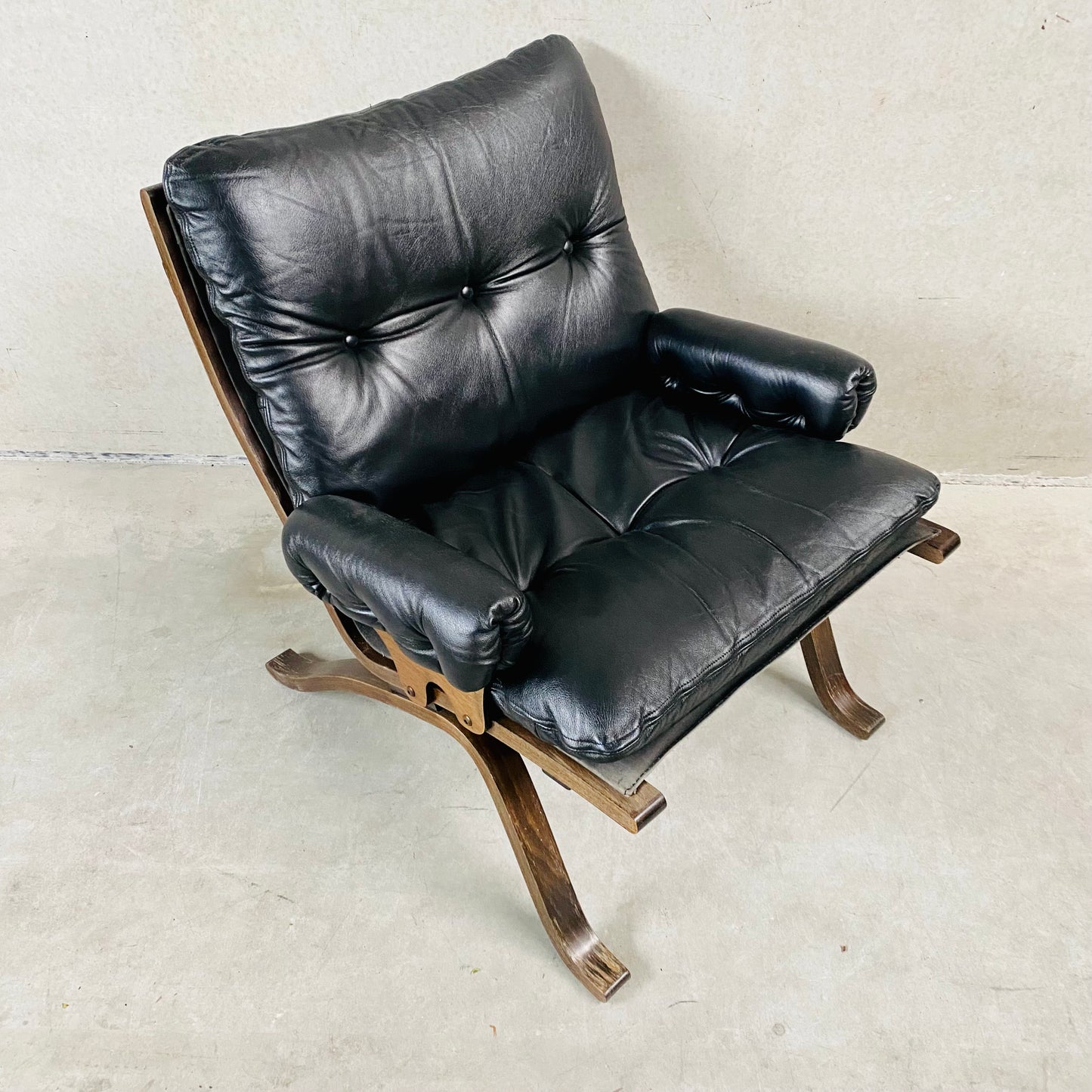 Mid-Century Black Siesta Lounge Chair by Ingmar Relling for Westnofa, Norway 1960