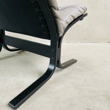 Load image into Gallery viewer, GREY SIESTA LOUNGE CHAIR BY INGMAR RELLING FOR WESTNOFA, NORWAY 1960S
