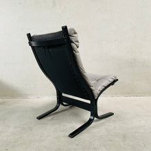 Load image into Gallery viewer, GREY SIESTA LOUNGE CHAIR BY INGMAR RELLING FOR WESTNOFA, NORWAY 1960S
