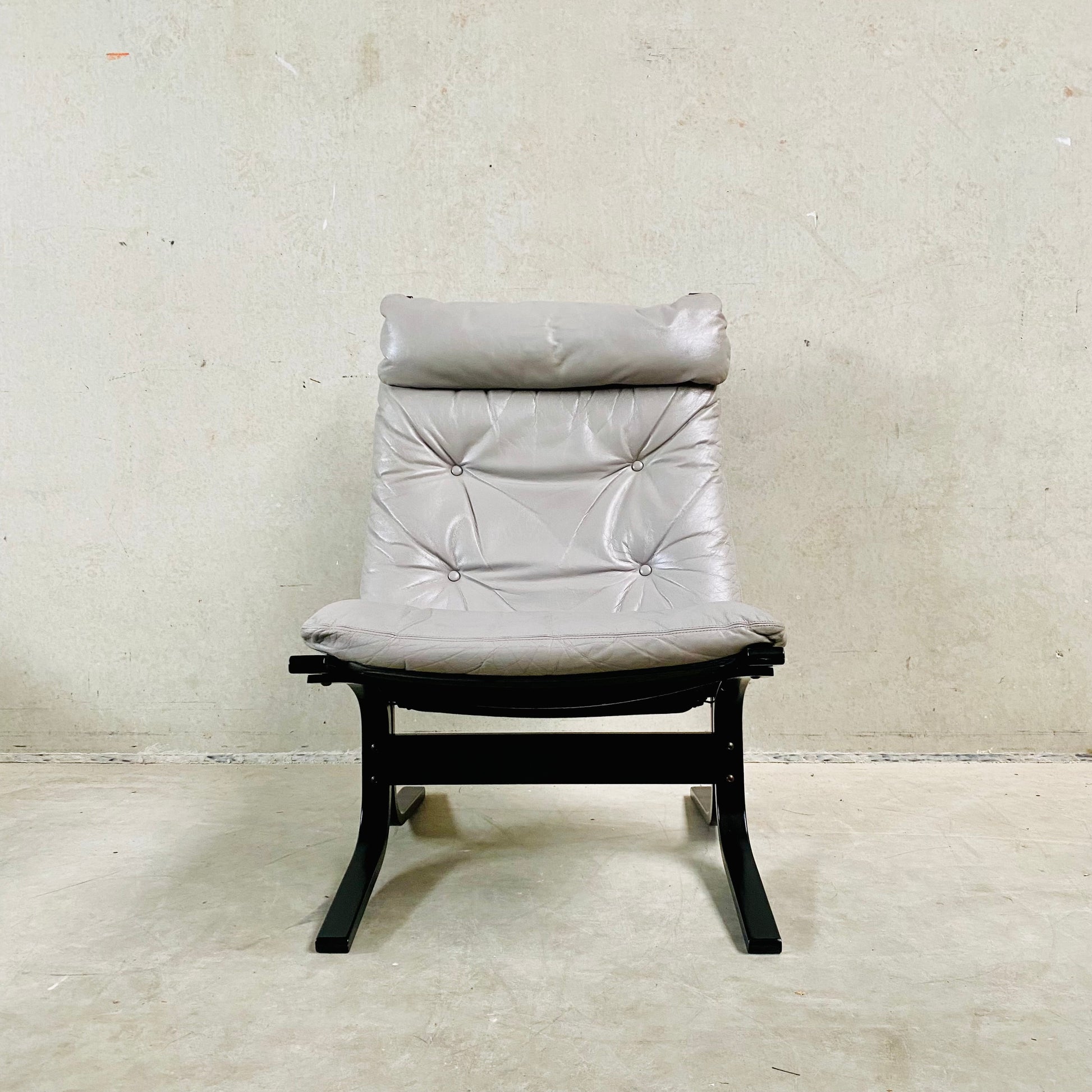 GREY SIESTA LOUNGE CHAIR BY INGMAR RELLING FOR WESTNOFA, NORWAY 1960S