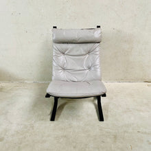 Load image into Gallery viewer, GREY SIESTA LOUNGE CHAIR BY INGMAR RELLING FOR WESTNOFA, NORWAY 1960S
