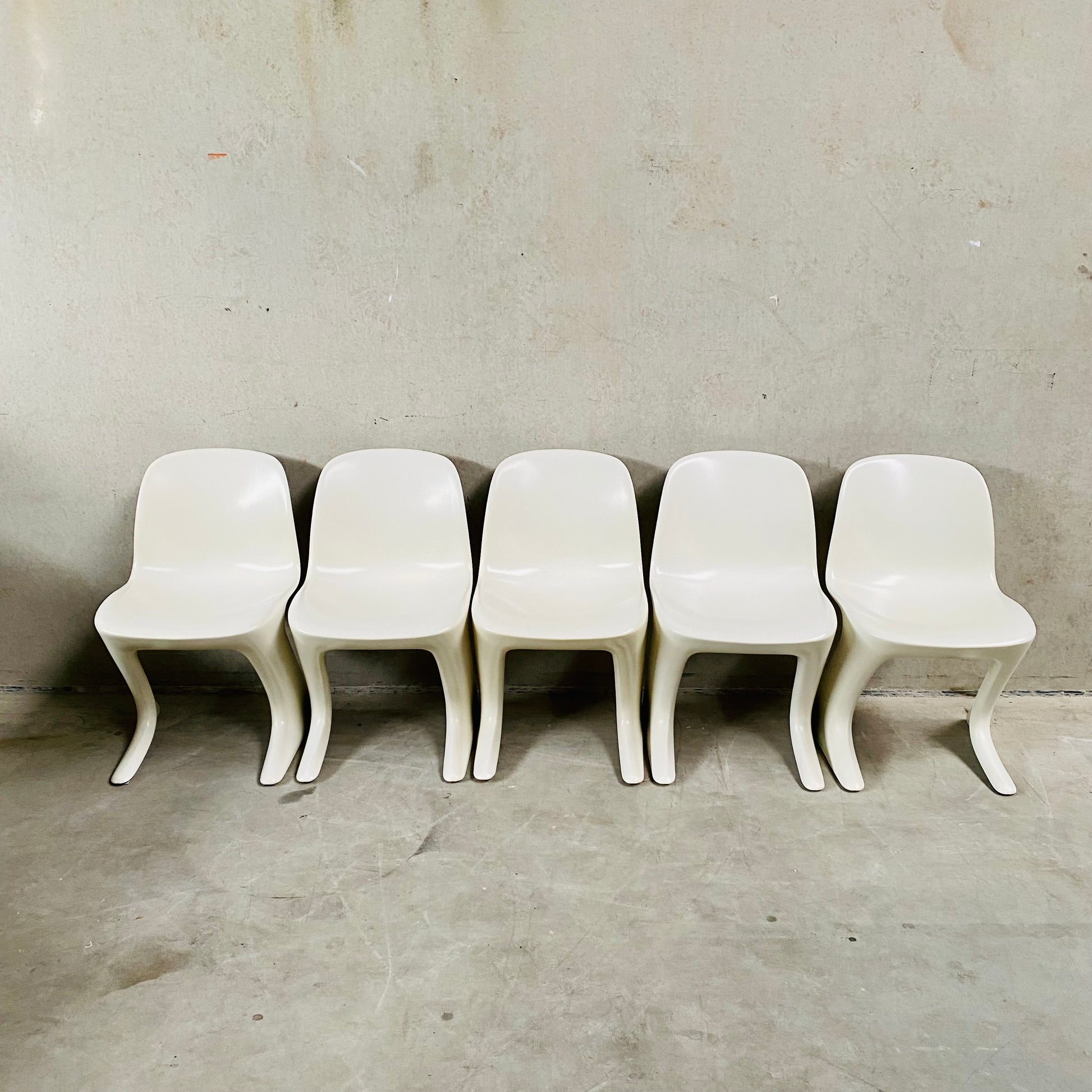 SET OF 5 WHITE KANGAROO DINING CHAIRS BY ERNST MOECKL FOR HORN, GERMANY 1968