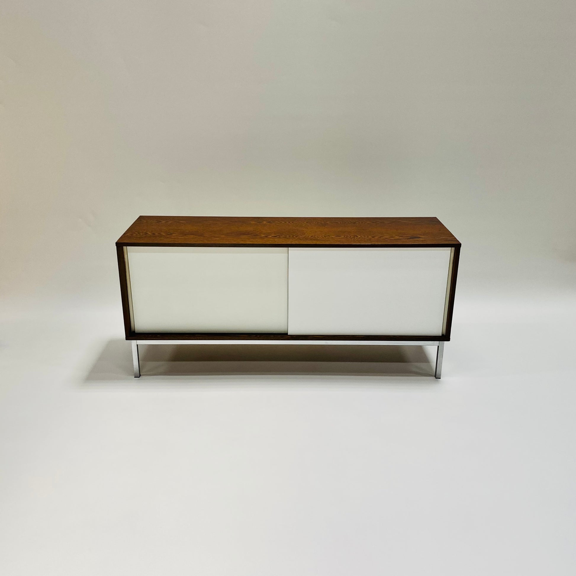 SIDEBOARD KW80 BY MARTIN VISSER FOR 'T SPECTRUM, NETHERLANDS 1960SSIDEBOARD KW80 BY MARTIN VISSER FOR 'T SPECTRUM, NETHERLANDS 1960S