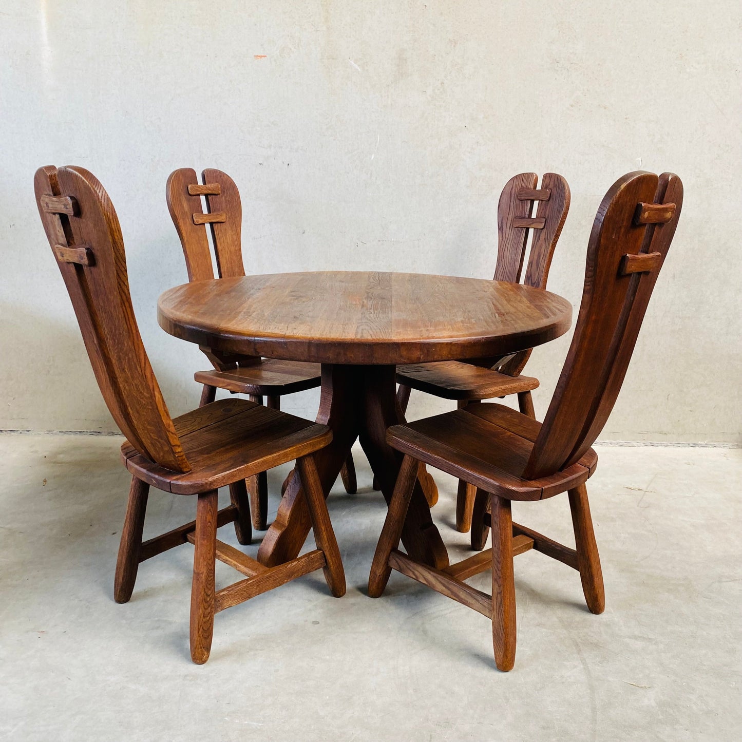 BRUTALIST ROUND DINING SET BY KUNSTMEUBELEN DE PUYDT, BELGIUM 1970S