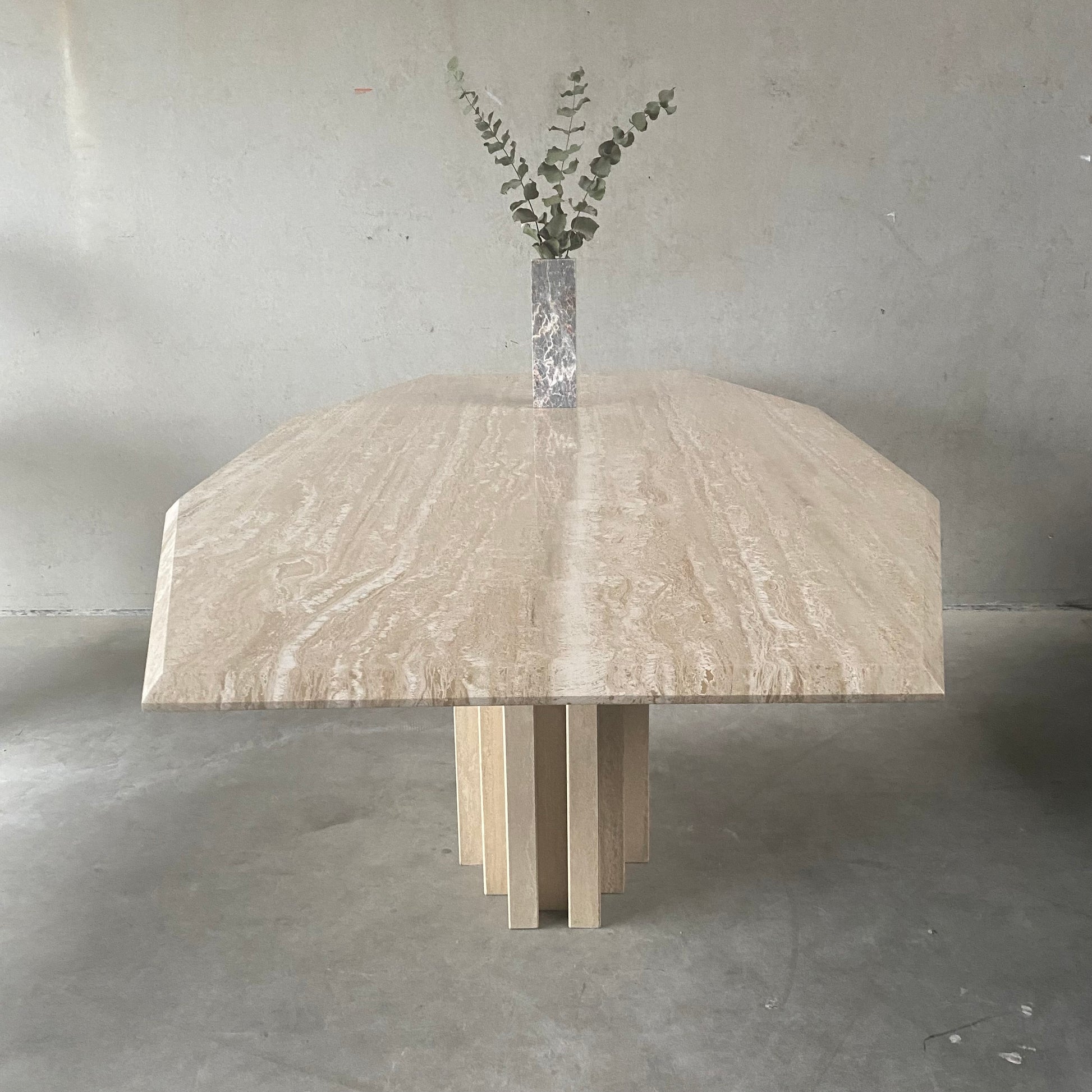 LARGE MID-CENTURY ITALIAN TRAVERTINE DINING TABLE, ITALY 1970S