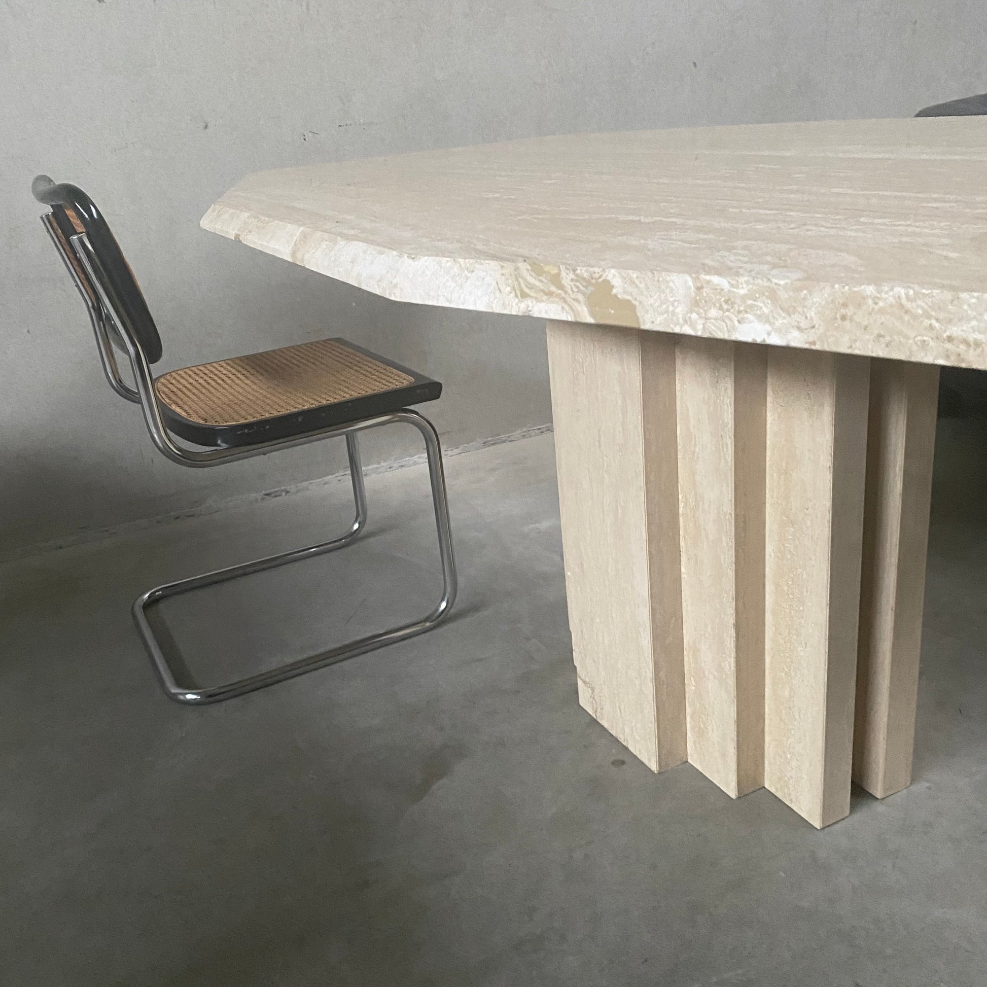 LARGE MID-CENTURY ITALIAN TRAVERTINE DINING TABLE, ITALY 1970S