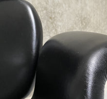 Load image into Gallery viewer, Skai Leather Lounge Chair &quot;F545&quot; Big Tulip by Pierre Paulin for Artifort, Netherlands 1980
