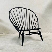 Load image into Gallery viewer, Lounge Chair “bågen” by Sven Engström &amp; Gunnar Myrstrand for Nässjö Stolfabrik, Sweden 1950
