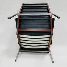 Load image into Gallery viewer, Loung Chair &#39;lotus&#39; by Rob Parry for Gelderland Netherlands 1960
