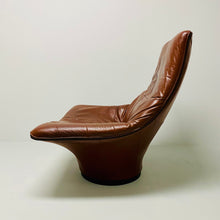 Load image into Gallery viewer, Lounge Chair &quot;Goldstar&quot; by Jack Crebolder for Young International Netherlands 1970
