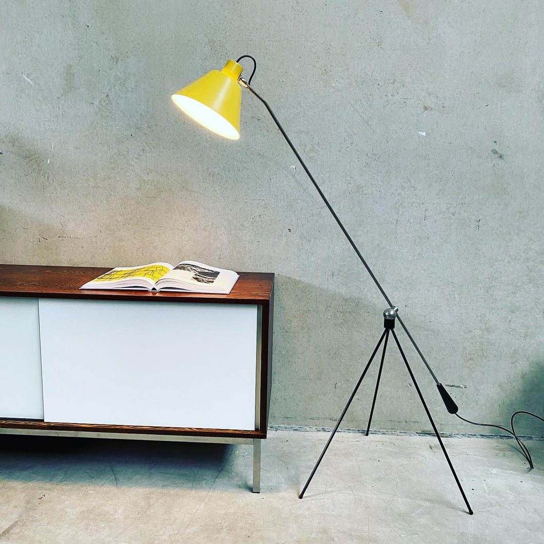 Magneto Floor Lamp by H. Fillekes for Artiforte Netherlands 1954