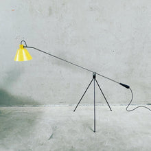 Load image into Gallery viewer, Magneto Floor Lamp by H. Fillekes for Artiforte Netherlands 1954
