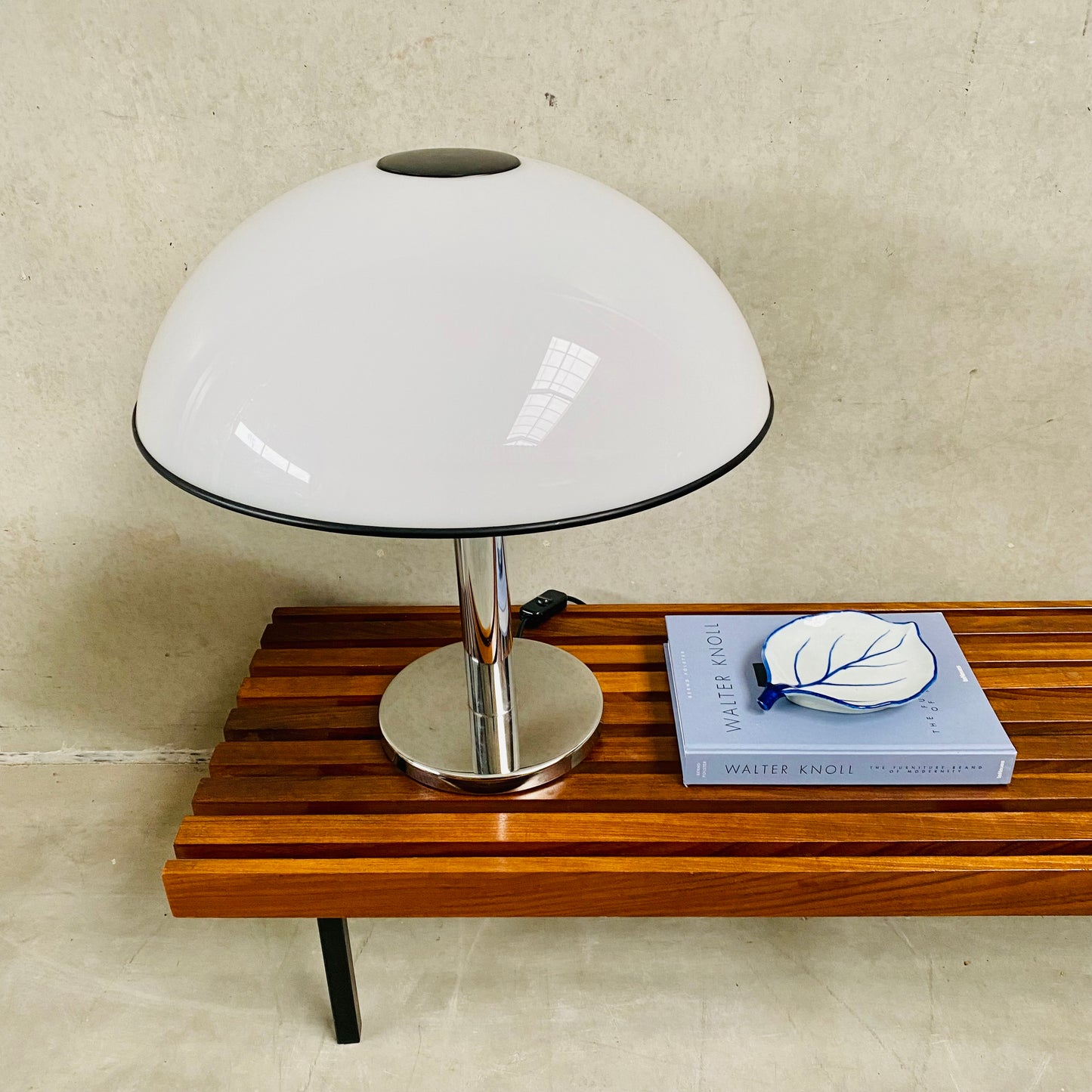 IMPRESSIVE LARGE VINTAGE TABLE LAMP BY RAAK AMSTERDAM, NETHERLANDS 1960S