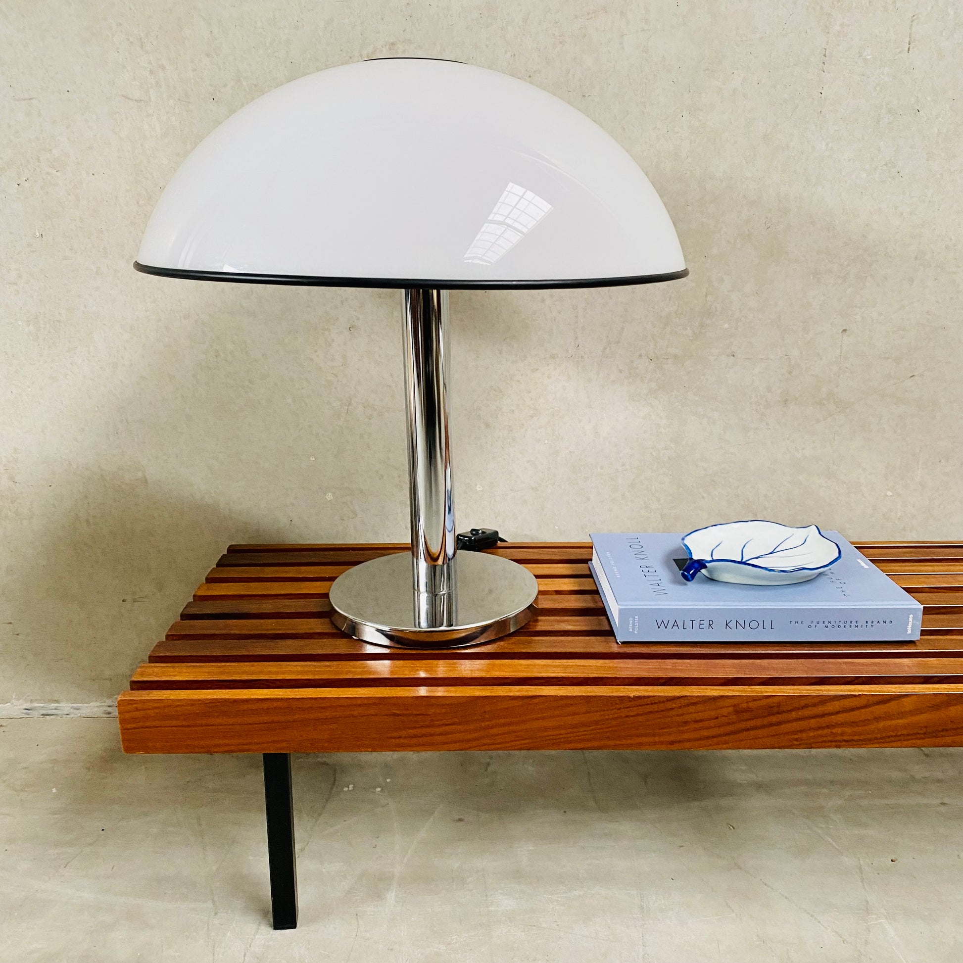 IMPRESSIVE LARGE VINTAGE TABLE LAMP BY RAAK AMSTERDAM, NETHERLANDS 1960S