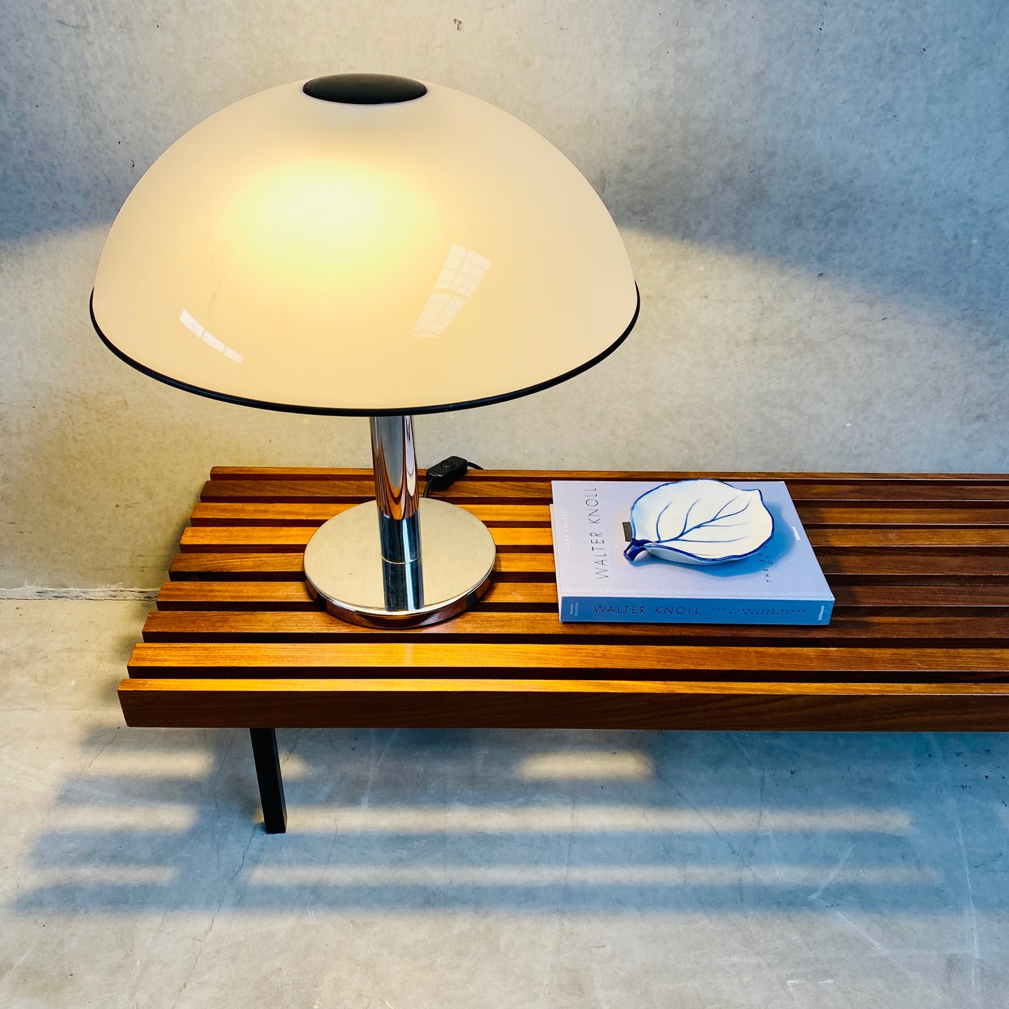 IMPRESSIVE LARGE VINTAGE TABLE LAMP BY RAAK AMSTERDAM, NETHERLANDS 1960S