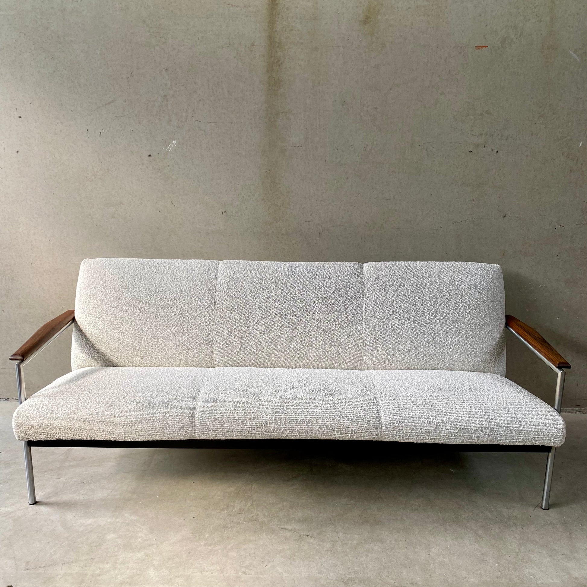 MID-CENTURY 3-SEATER SOFA WITH PALISSANDER FRAME AND BOUCLÉ FABRIC FOR TOPFORM, NETHERLANDS 1970s
