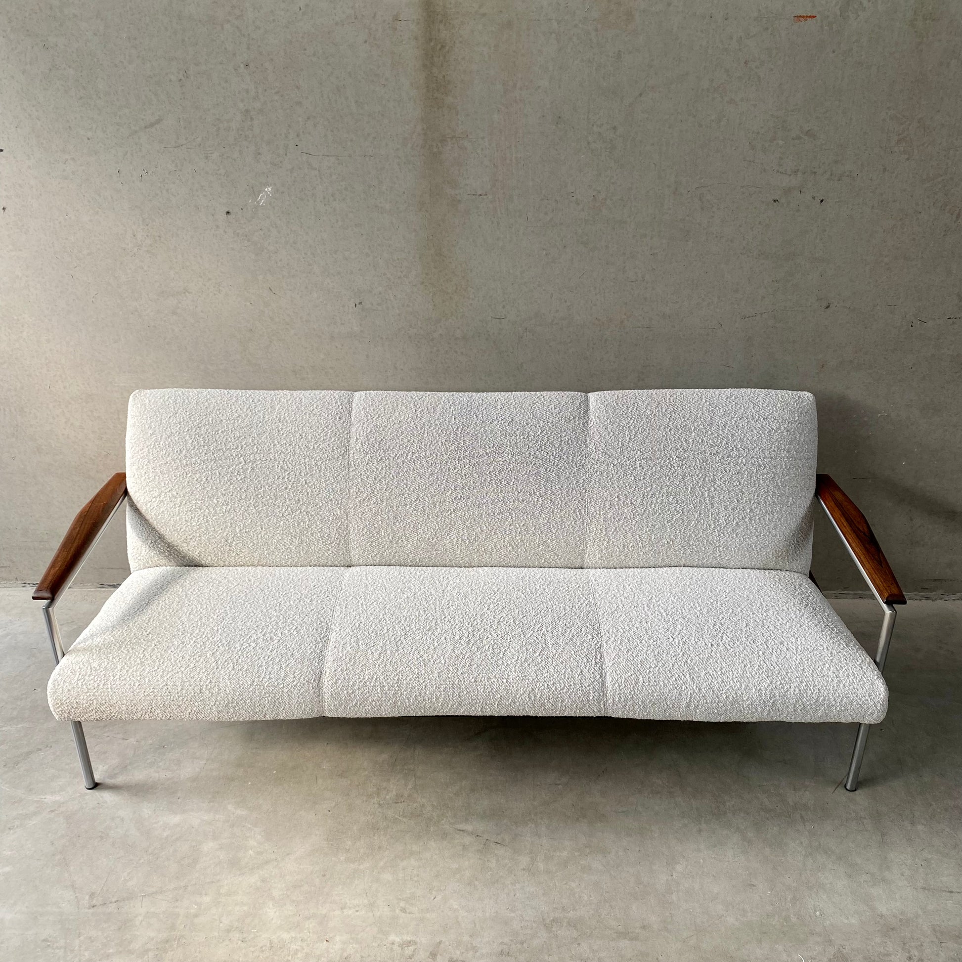 MID-CENTURY 3-SEATER SOFA WITH PALISSANDER FRAME AND BOUCLÉ FABRIC FOR TOPFORM, NETHERLANDS 1970s