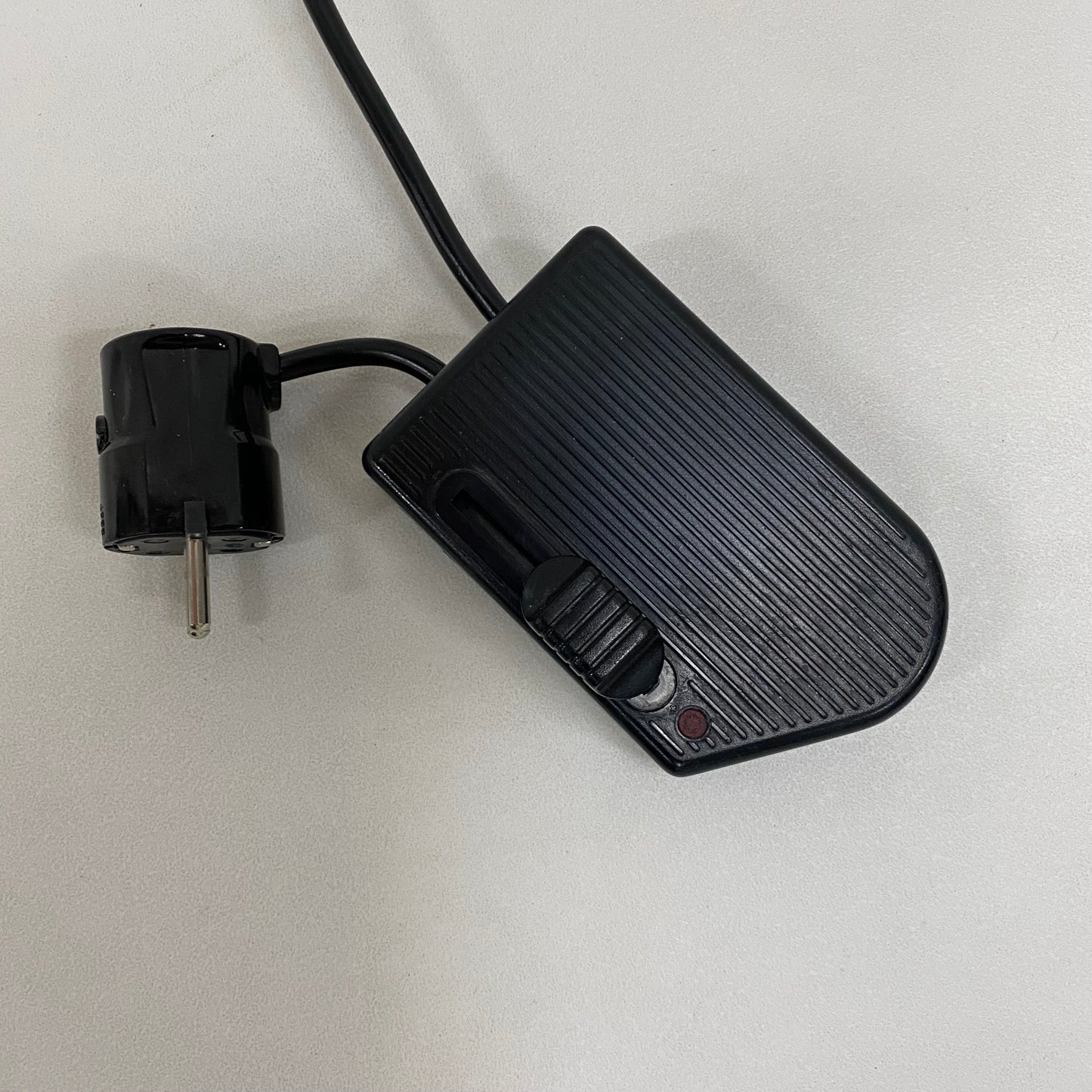 2 x Florian Schulz Messing-Wandleuchten, Deutschland 1970