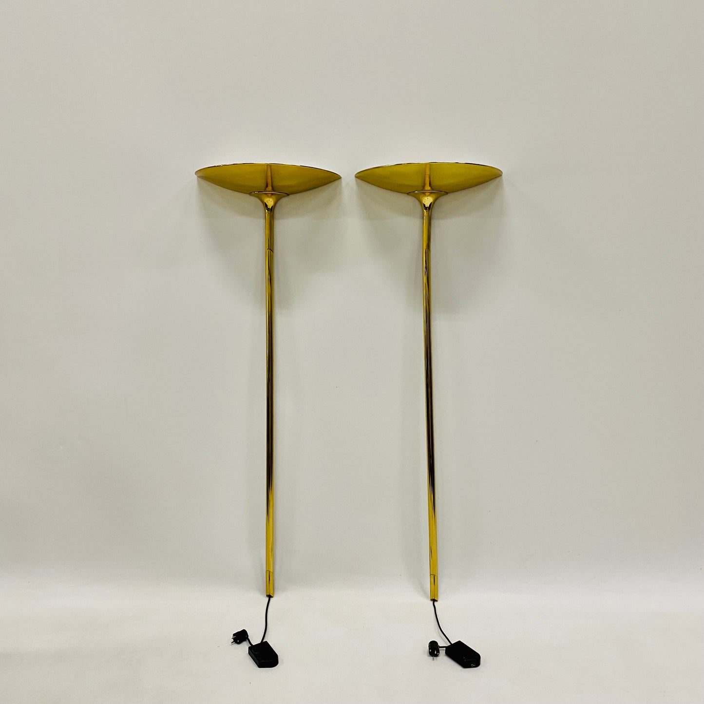 2 x Florian Schulz Messing-Wandleuchten, Deutschland 1970