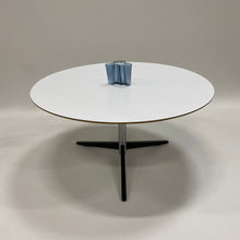 Load image into Gallery viewer, Round Dining Table &quot;Te06&quot; by Martin Visser for &#39;t Spectrum Netherlands 1970
