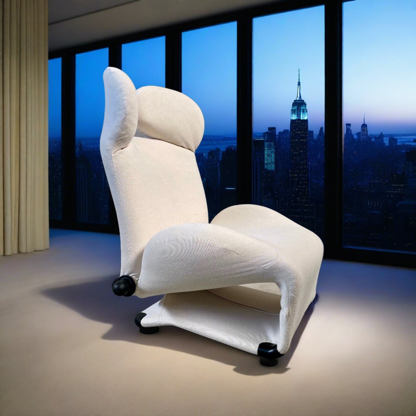 OFF WHITE 111 WINK CHAISE LONGUE BY TOSHIYUKI KITA FOR CASSINA, ITALY 1980s