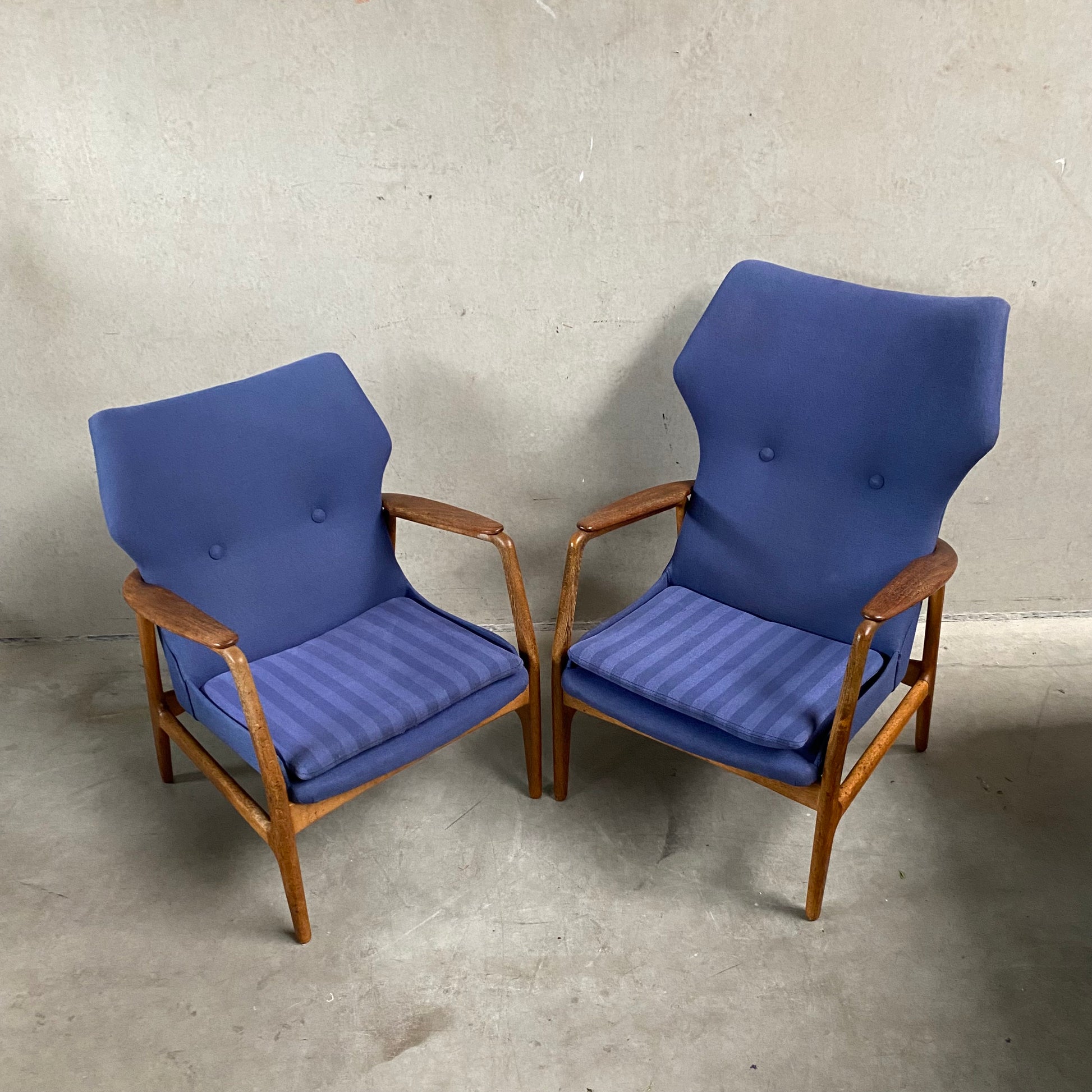 PAIR OF ARNOLD MADSEN & HENRY SCHUBELL LOUNGE CHAIRS FOR BOVENKAMP, NETHERLANDS 1950S
