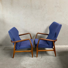 Load image into Gallery viewer, PAIR OF ARNOLD MADSEN &amp; HENRY SCHUBELL LOUNGE CHAIRS FOR BOVENKAMP, NETHERLANDS 1950S
