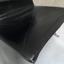 Load image into Gallery viewer, &quot;PK22&quot; LOUNGE CHAIR BY FRITZ HANSEN FOR POUL KJÆRHOLM, DENMARK
