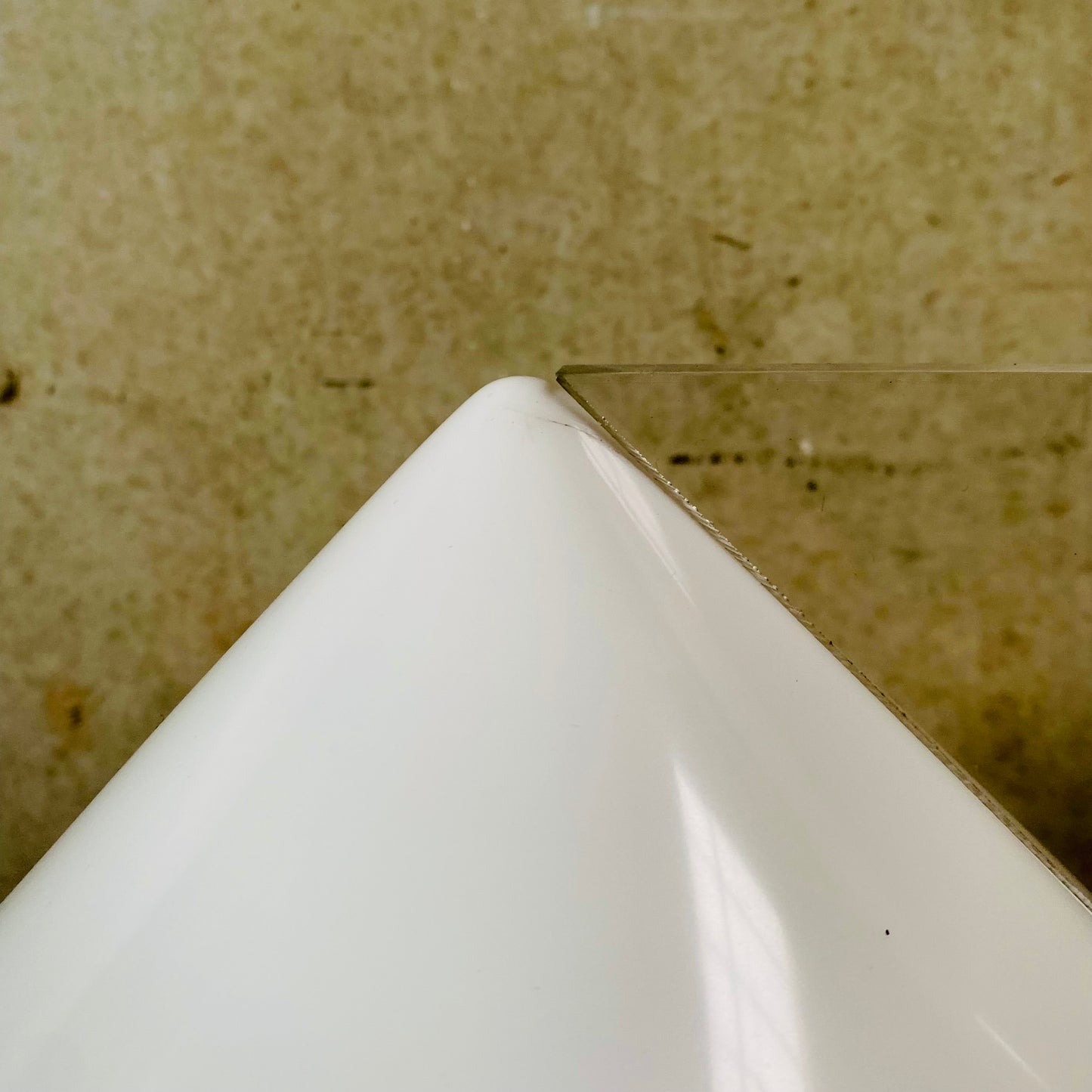 Plexiglas-Tischleuchte „Kegel“, Harco Loor, Haarlem, Niederlande, 1970