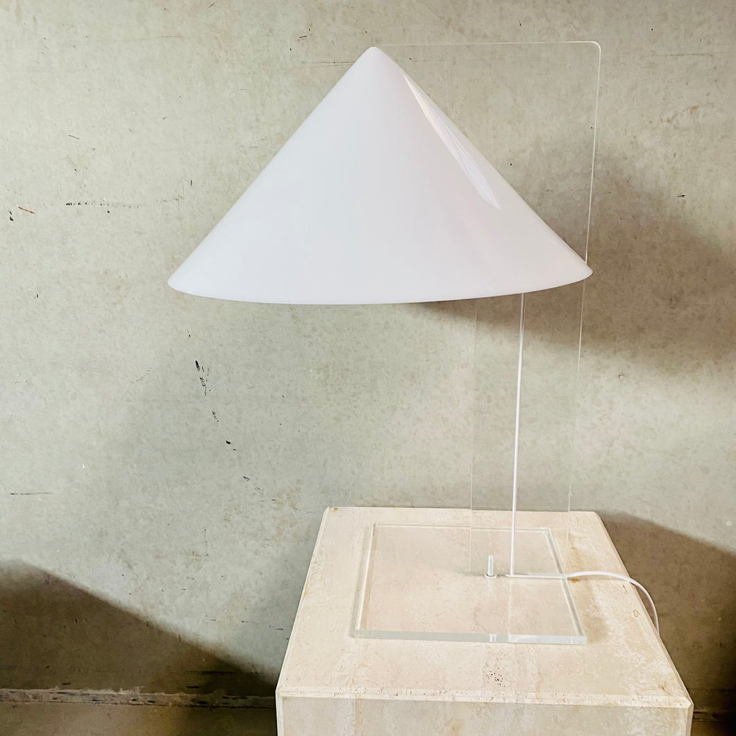 PLEXIGLASS PERSPEX TABLE LAMP 'CONE' HARCO LOOR HAARLEM, NETHERLANDS 1970S 