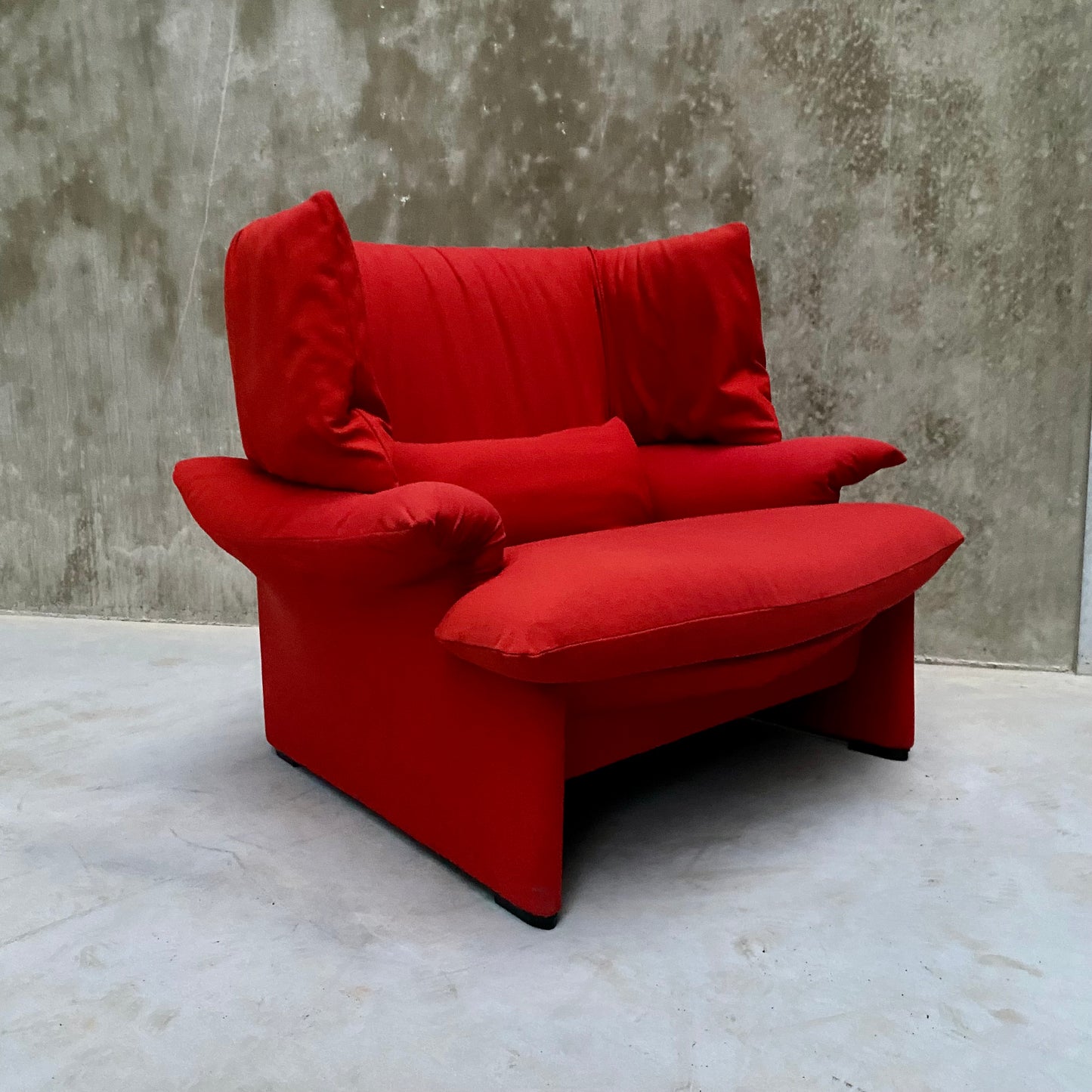 RED "POLTOVENERE" WINGBACK CHAIR BY VICO MAGISTRETTI FOR CASSINA, ITALY 1980S
