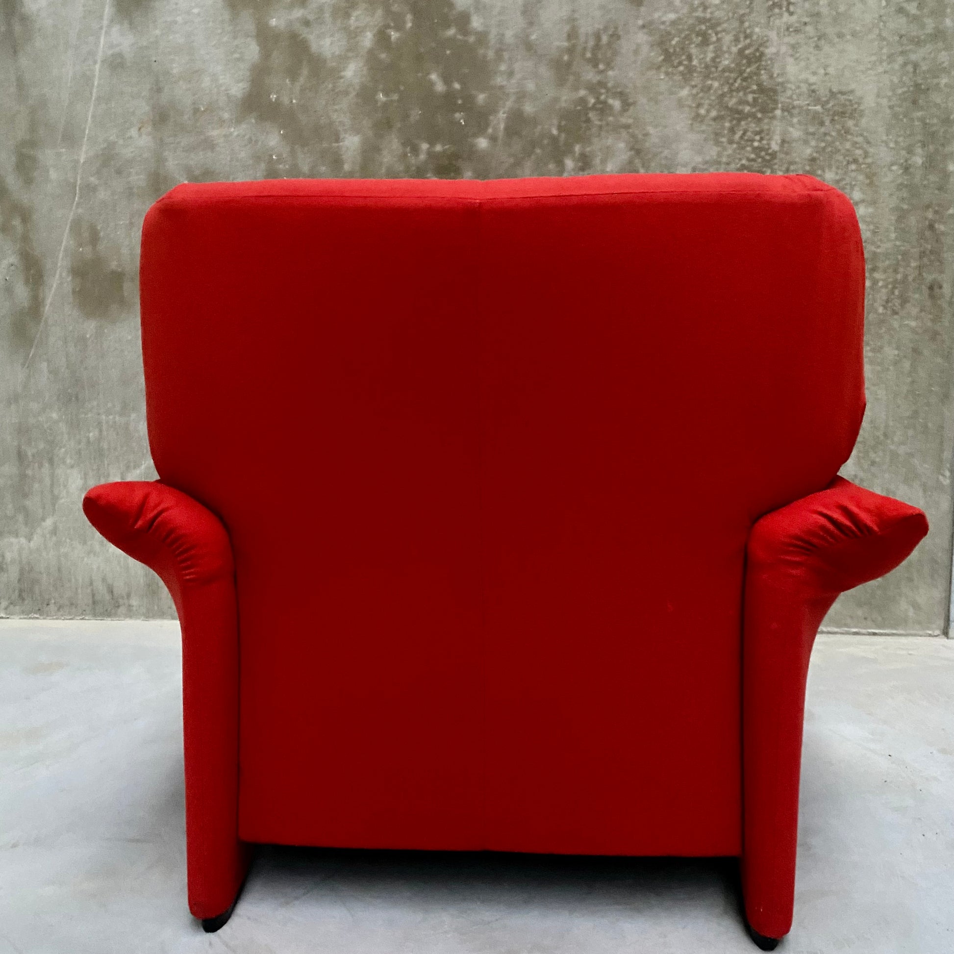 RED "POLTOVENERE" WINGBACK CHAIR BY VICO MAGISTRETTI FOR CASSINA, ITALY 1980S