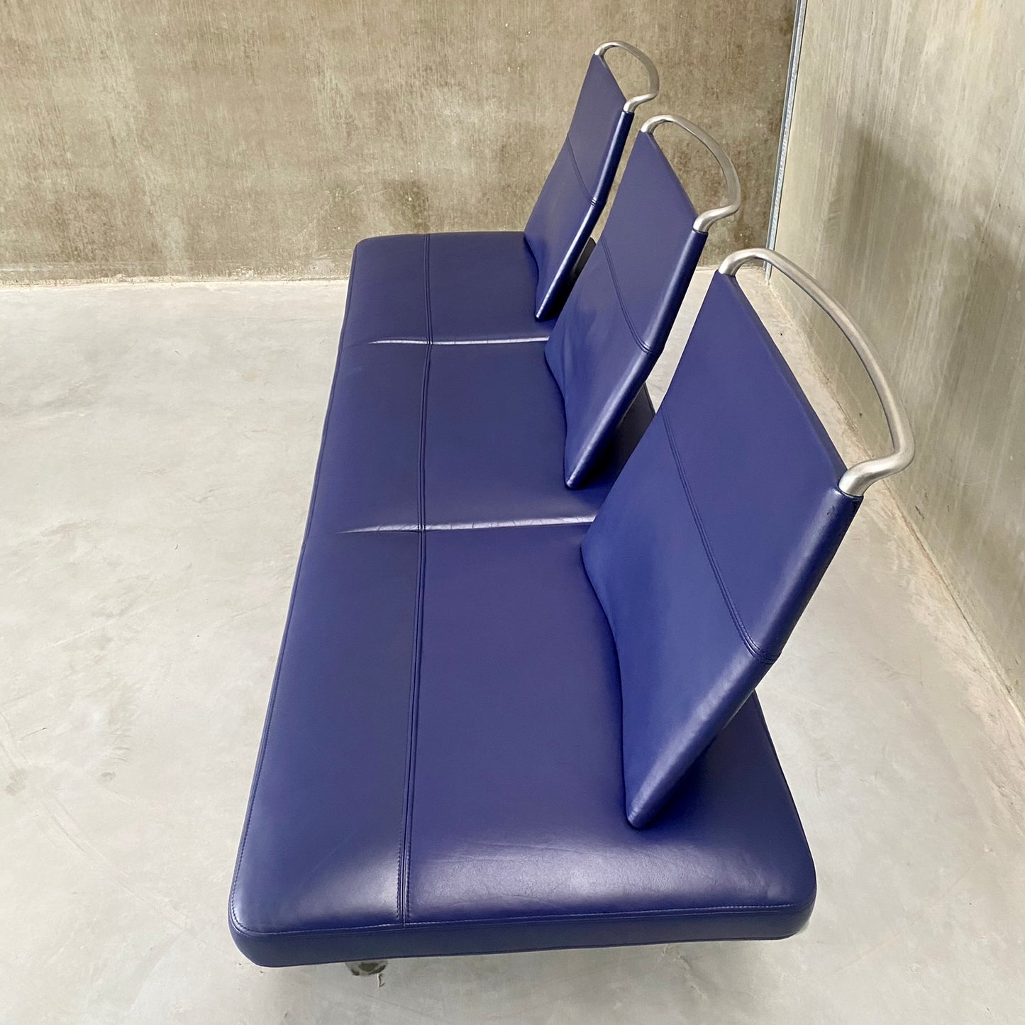 LEATHER LOUNGE SEATING "AREA" SOFA BY ANTONIO CITTERIO FOR VITRA, SWITZERLAND 1990s