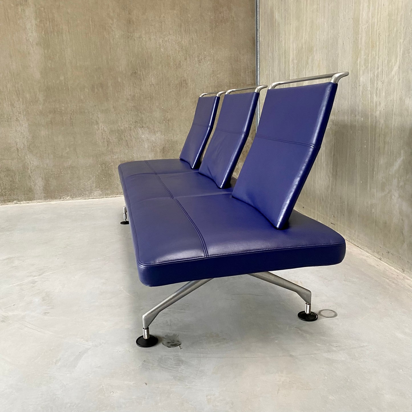 LEATHER LOUNGE SEATING "AREA" SOFA BY ANTONIO CITTERIO FOR VITRA, SWITZERLAND 1990s