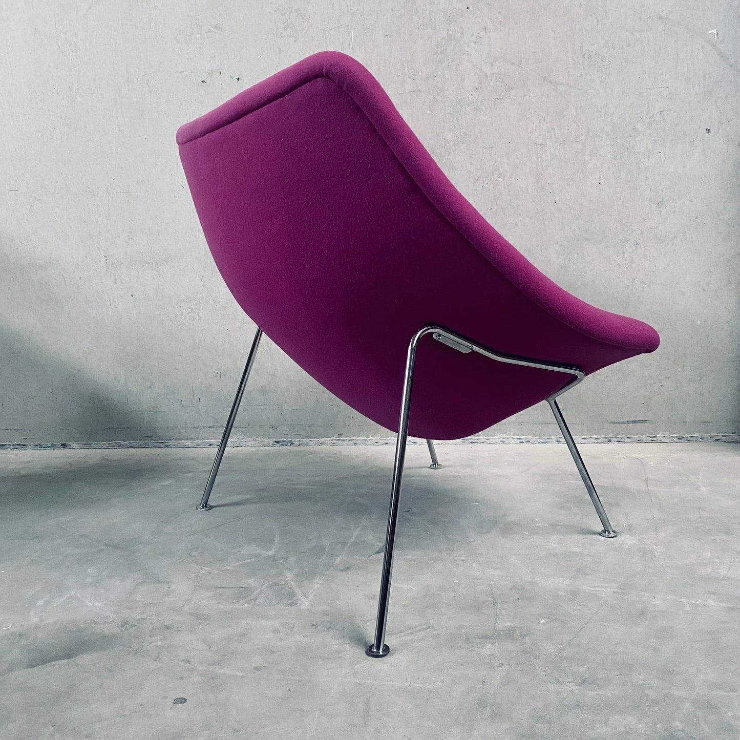 Fauteuil lounge violet Oyster « F157 » de Pierre Paulin pour Artifort, Pays-Bas, 1970