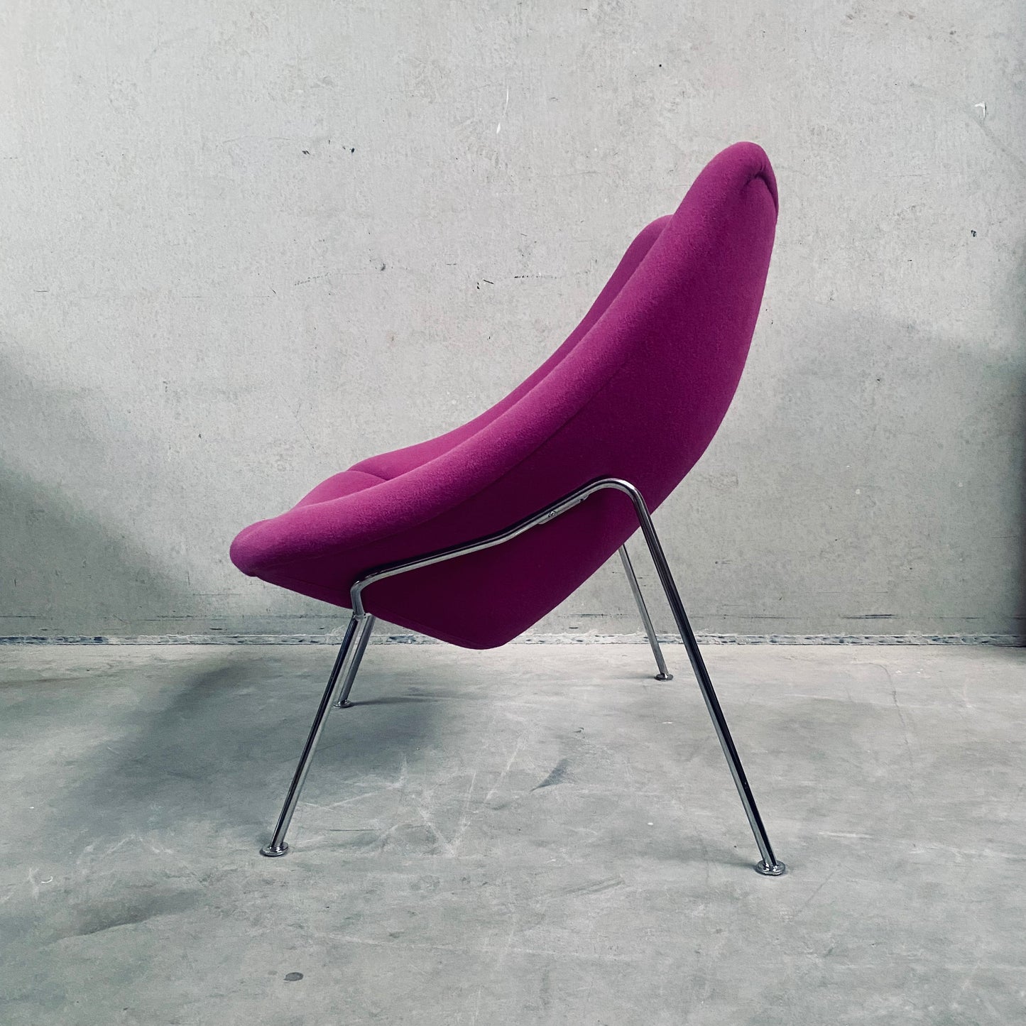 Fauteuil lounge violet Oyster « F157 » de Pierre Paulin pour Artifort, Pays-Bas, 1970