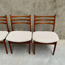 Load image into Gallery viewer, SET FOR 4 ROSEWOOD DINING CHAIRS WITH BOUCLÉ UPHOLSTERY FOR TOPFORM, NETHERLANDS 1960S
