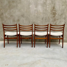 Load image into Gallery viewer, SET FOR 4 ROSEWOOD DINING CHAIRS WITH BOUCLÉ UPHOLSTERY FOR TOPFORM, NETHERLANDS 1960S
