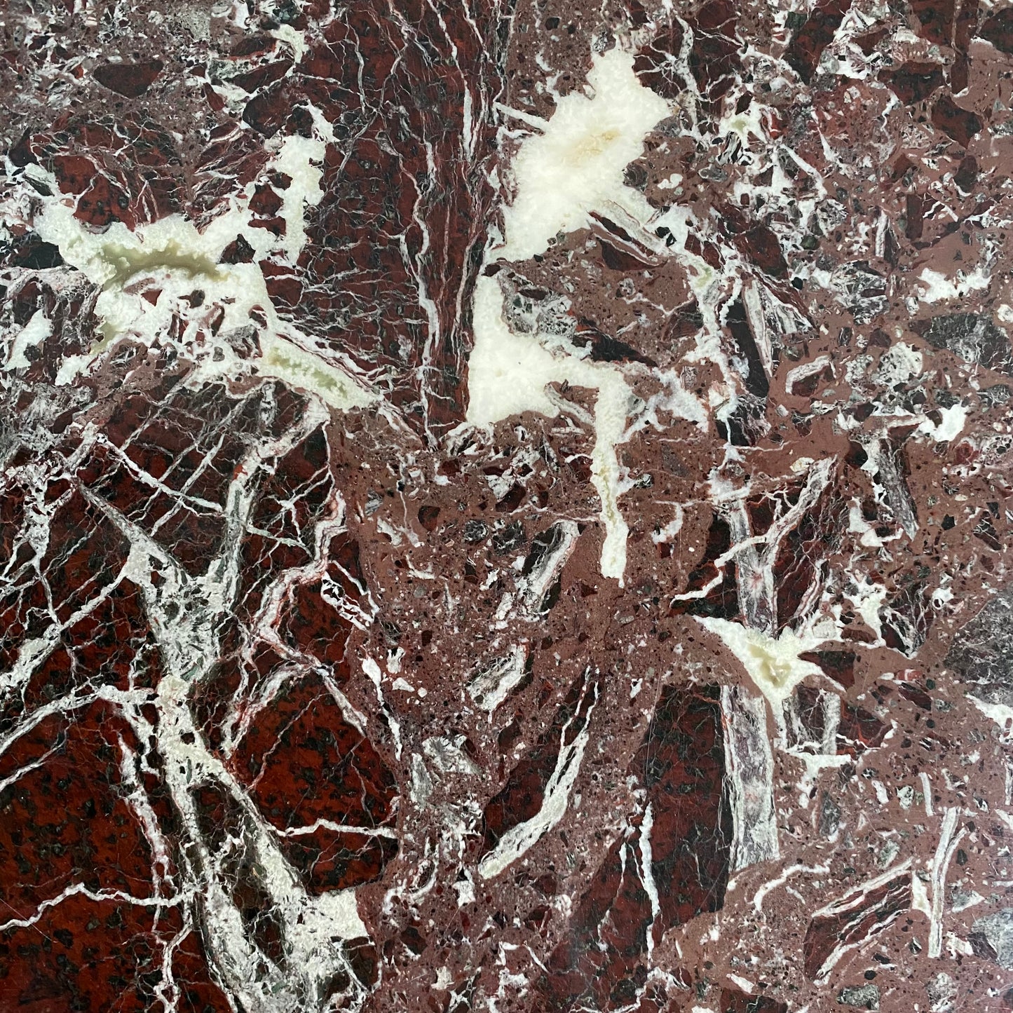 Esstisch aus oxbloodrotem „Rosso Levanto“-Marmor, Italien, 1970